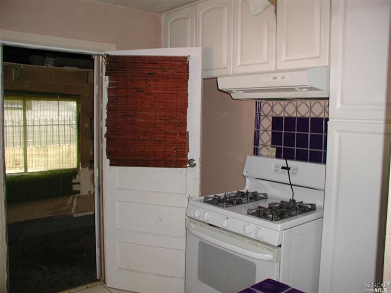 536 Russell St, Vallejo, CA 94591 photo 7