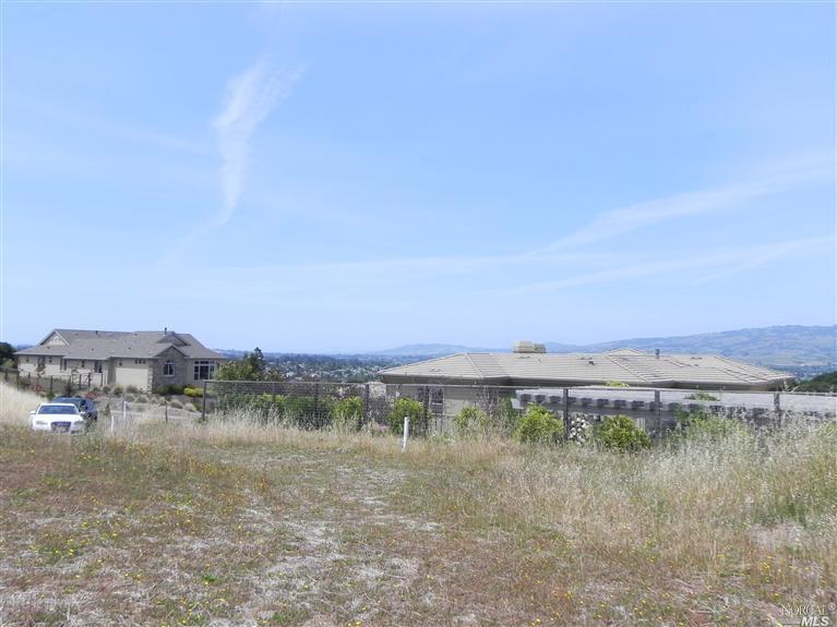 31 Wallenberg Way, Petaluma, CA 94952 photo 2