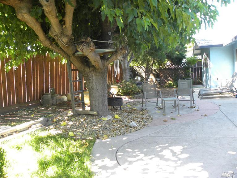 2695 Laurel Dr, Fairfield, CA 94533 photo 8