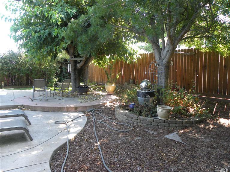 2695 Laurel Dr, Fairfield, CA 94533 photo 9