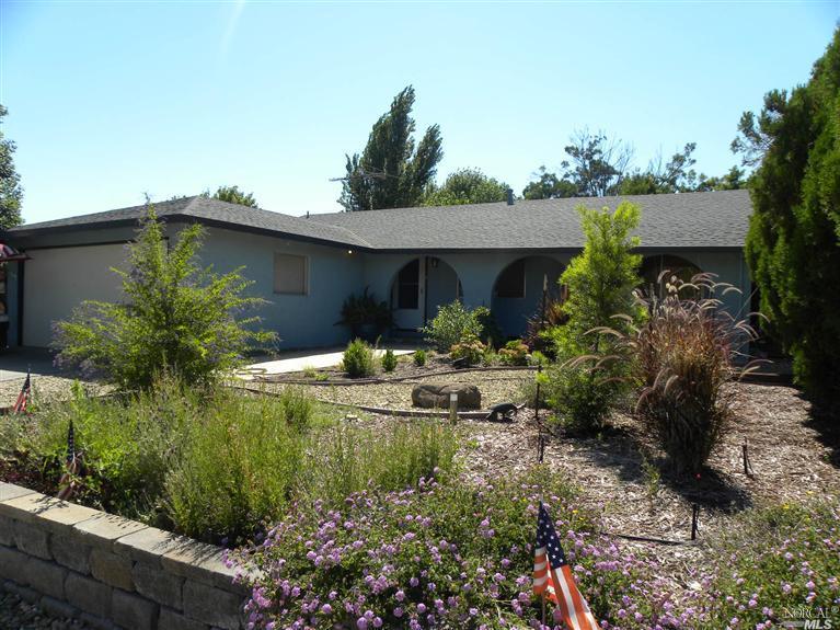 2695 Laurel Dr, Fairfield, CA 94533 photo 2