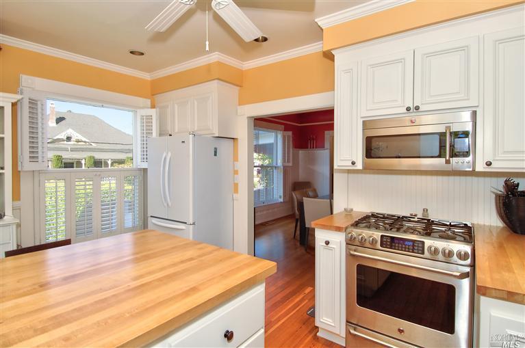 Undisclosed, Healdsburg, CA 95448 photo 7