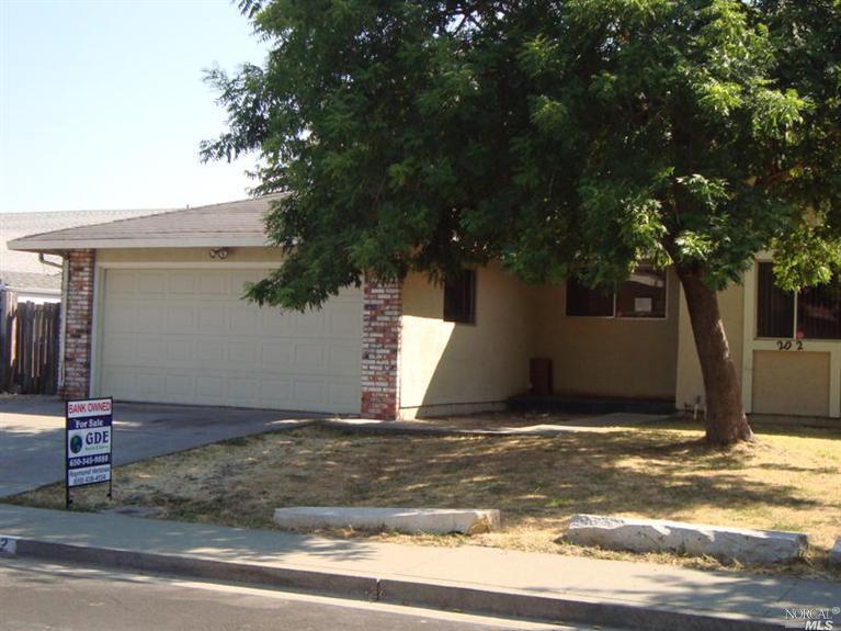 202 Georgetown Dr, Vacaville, CA 95687 photo 1