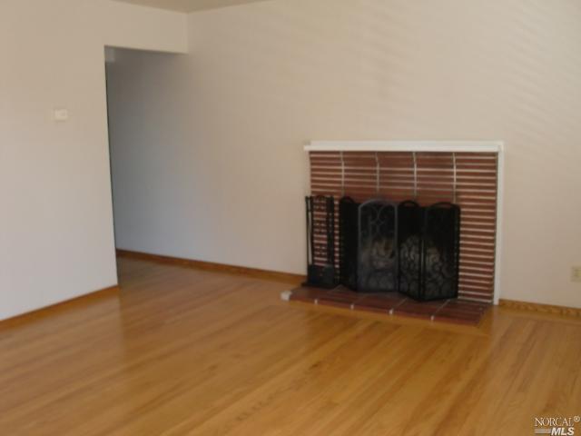 112 Sherrod Ct, Vallejo, CA 94591 photo 4