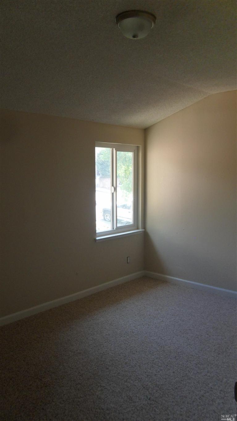 172 Windsor Way, Vallejo, CA 94591 photo 4