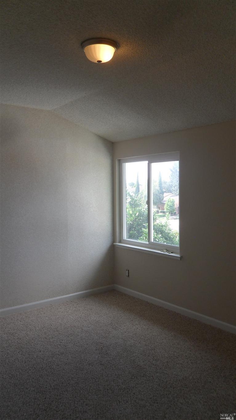 172 Windsor Way, Vallejo, CA 94591 photo 5