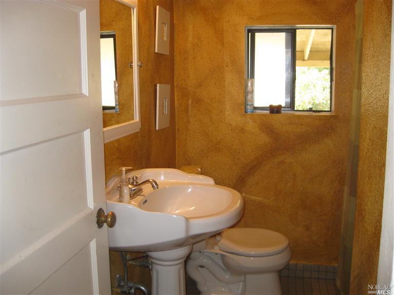 237 Curry Ave, Vallejo, CA 94590 photo 8
