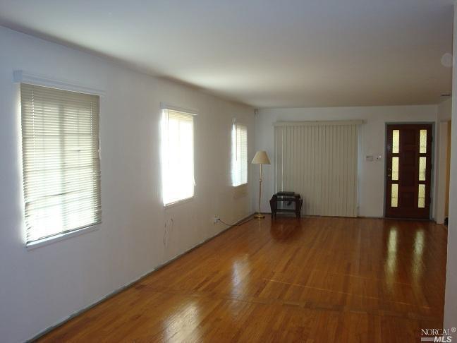 744 Cherrywood St, Vallejo, CA 94591 photo 3