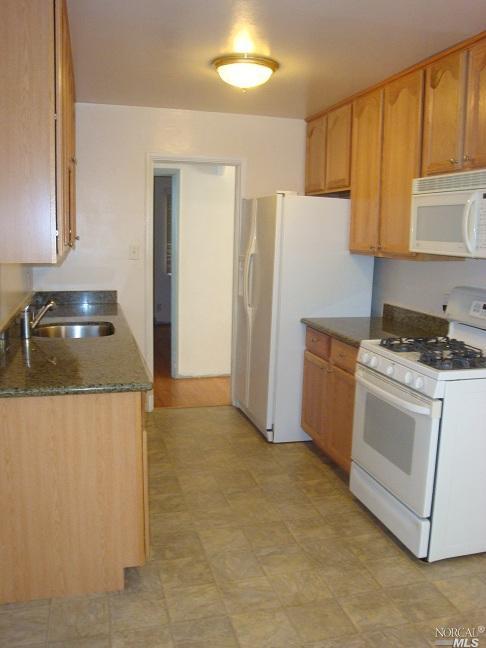 744 Cherrywood St, Vallejo, CA 94591 photo 4