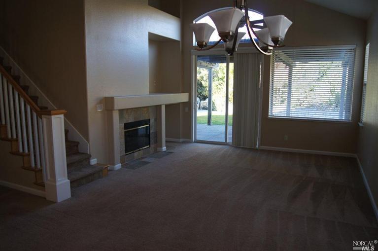 1469 Golf Course Dr, Windsor, CA 95492 photo 3