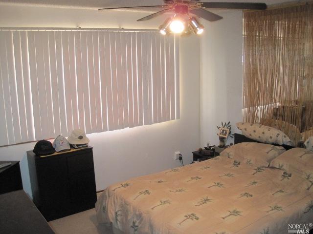 2406 Baltic Dr, Fairfield, CA 94533 photo 8