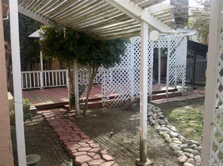 1639 Moraga Dr, Fairfield, CA 94534 photo 11