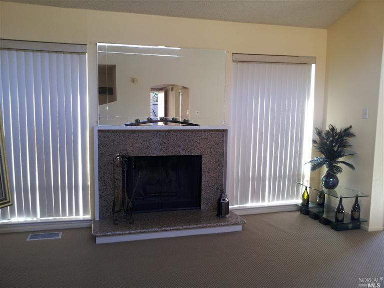212 Kathy Ellen Dr, Vallejo, CA 94591 photo 10