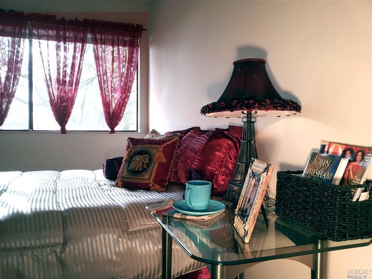 212 Kathy Ellen Dr, Vallejo, CA 94591 photo 17