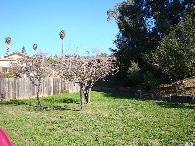 218 Curtis Dr, Vallejo, CA 94591 photo 10