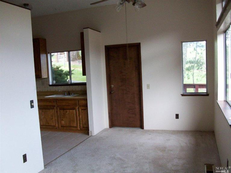 761 Sanel Dr, Ukiah, CA 95482 photo 4