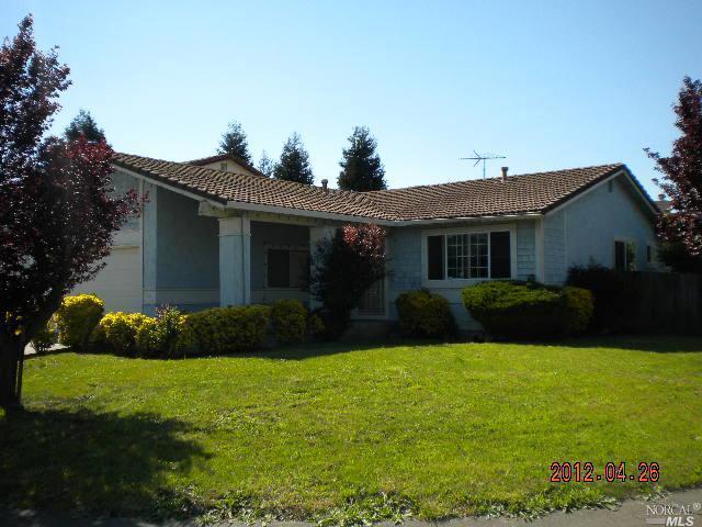 1196 Severus Dr, Vallejo, CA 94589 photo 2
