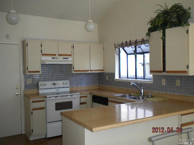 1196 Severus Dr, Vallejo, CA 94589 photo 6