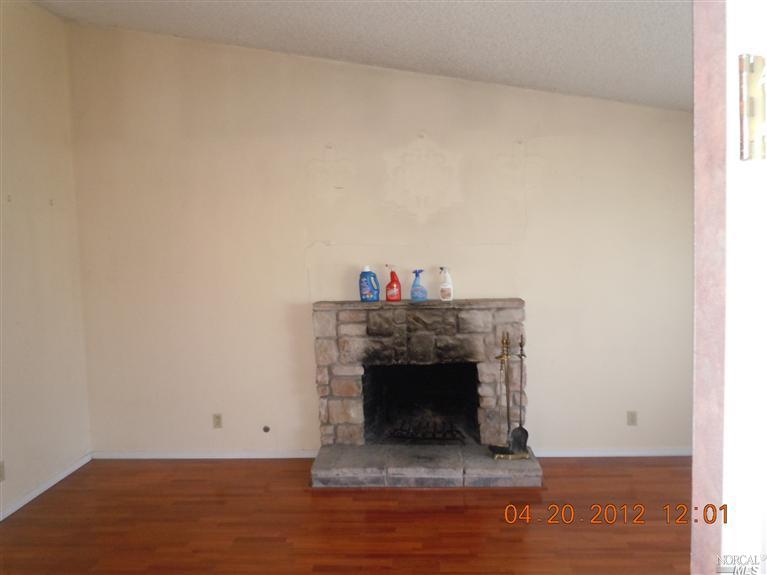 200 Pamela Ct, Vallejo, CA 94589 photo 2
