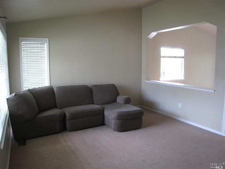 950 Ventana Dr, Windsor, CA 95492 photo 4