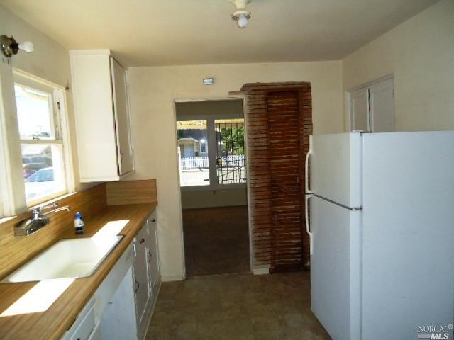 390 Idora Ave, Vallejo, CA 94591 photo 5