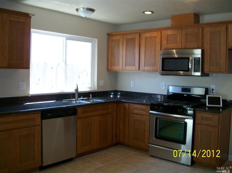 108 Lofas Pl, Vallejo, CA 94589 photo 2
