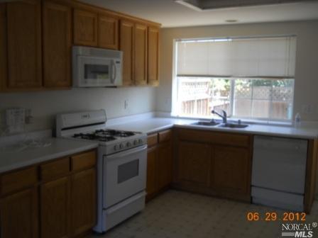 806 Daniels Ave, Vallejo, CA 94590 photo 3