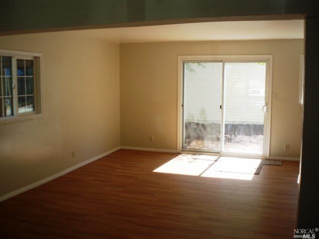 545 Cypress Ave, Ukiah, CA 95482 photo 8
