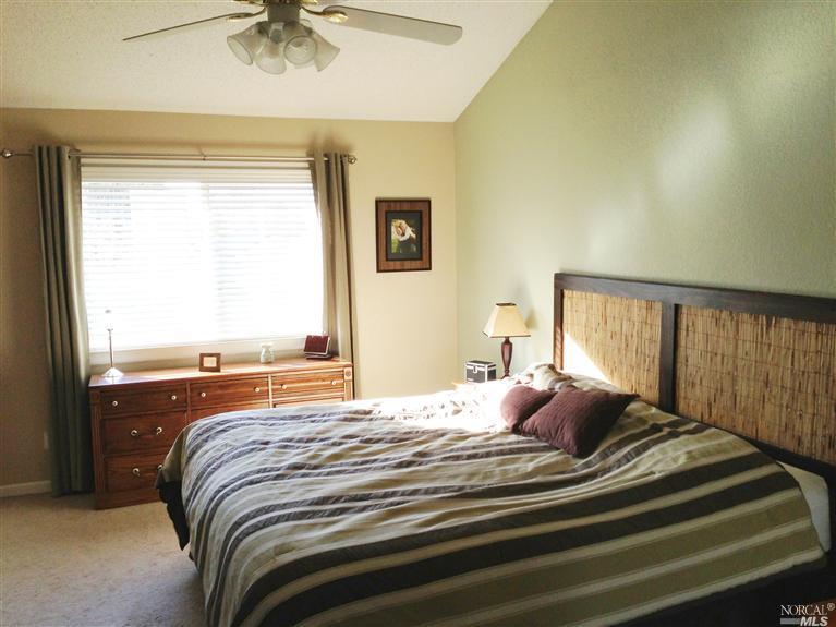 826 Milsom Pl, Windsor, CA 95492 photo 10