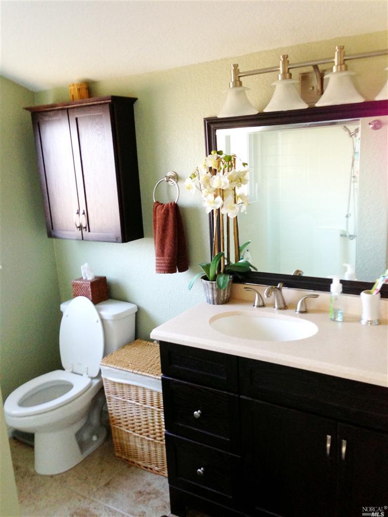 826 Milsom Pl, Windsor, CA 95492 photo 11