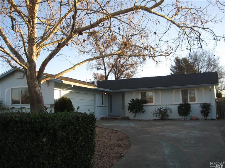 108 Margo Ln, Petaluma, CA 94952 photo 1