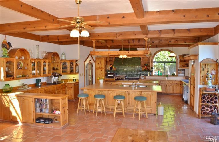 77 Carson Rd, Woodacre, CA 94973 photo 3
