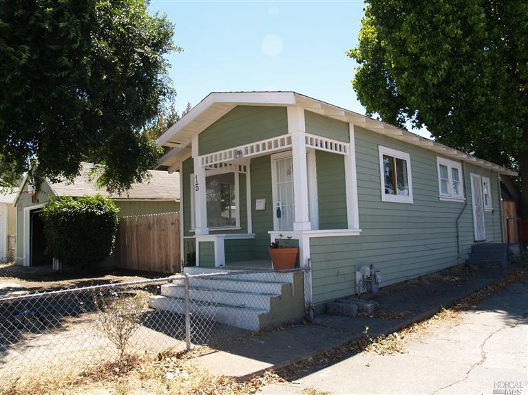 15 Contra Costa St, Vallejo, CA 94590 photo 1