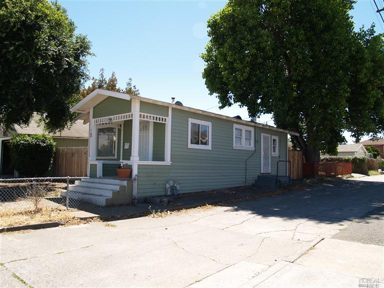 15 Contra Costa St, Vallejo, CA 94590 photo 2