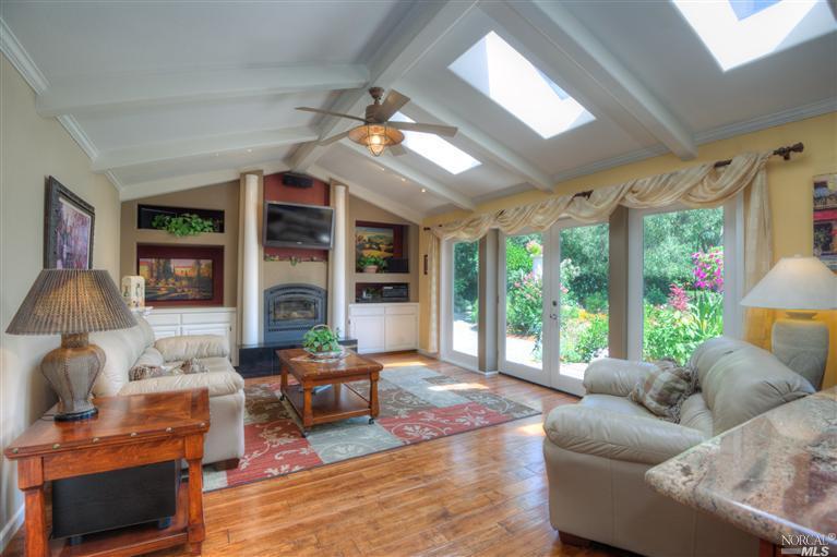 16557 Arnold Dr, Sonoma, CA 95476 photo 7