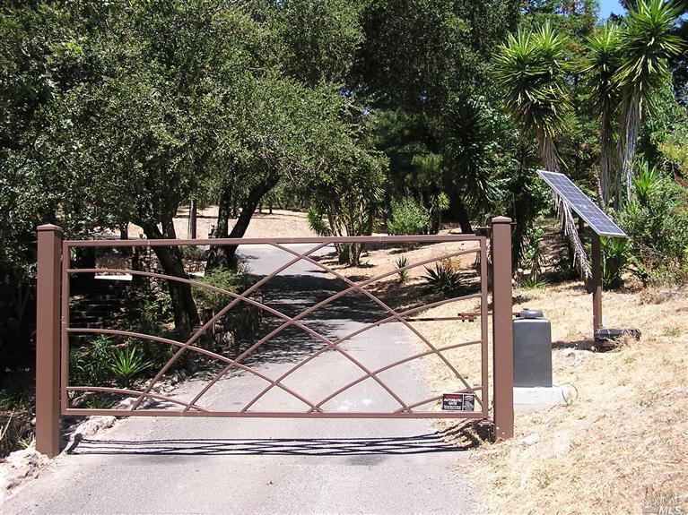 Undisclosed, Sonoma, CA 95476 photo 2