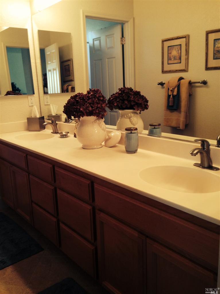 283 Decanter Cir, Windsor, CA 95492 photo 11