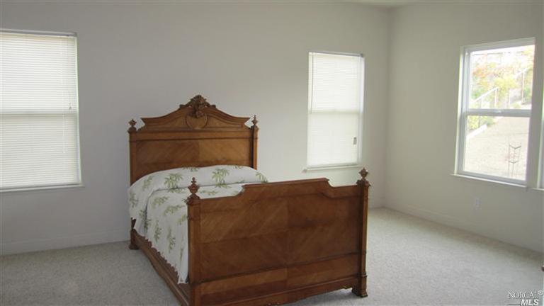 2374 Lansdowne Pl, Vallejo, CA 94591 photo 7