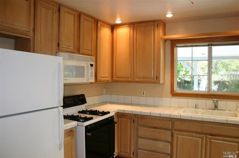 5497 Kay Dr, Windsor, CA 95492 photo 13