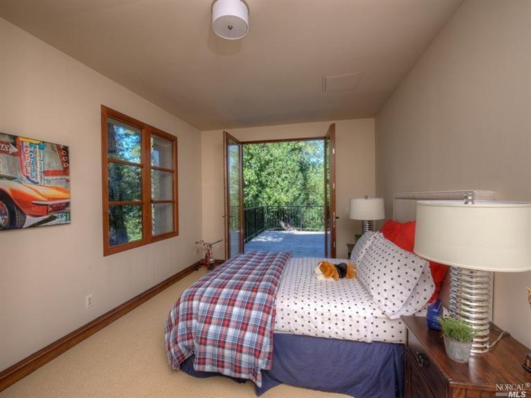 Undisclosed, Kentfield, CA 94904 photo 22