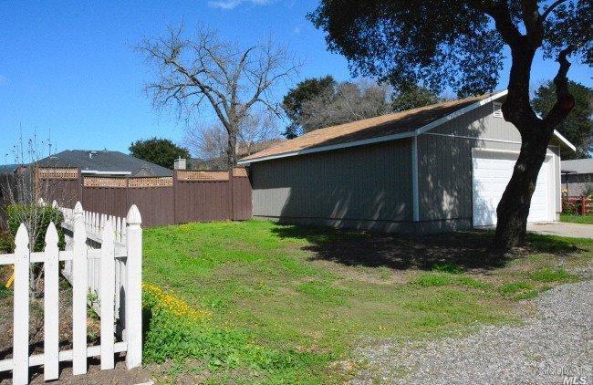 583 Curtin Ln, Sonoma, CA 95476 photo 2