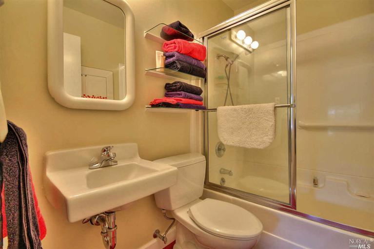 Undisclosed, Mill Valley, CA 94941 photo 12