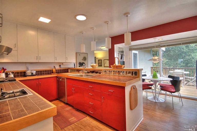 Undisclosed, Mill Valley, CA 94941 photo 6