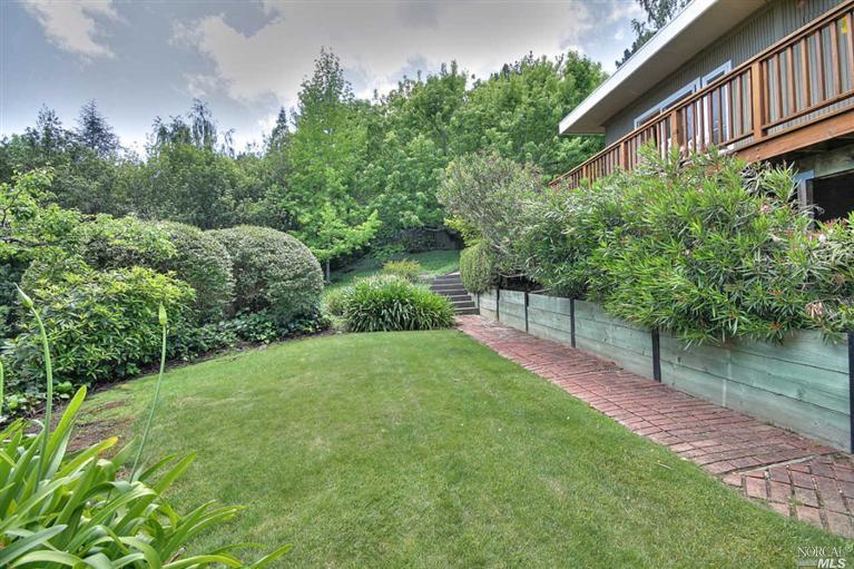 Undisclosed, Mill Valley, CA 94941 photo 23