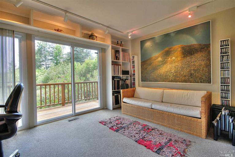 Undisclosed, Mill Valley, CA 94941 photo 16