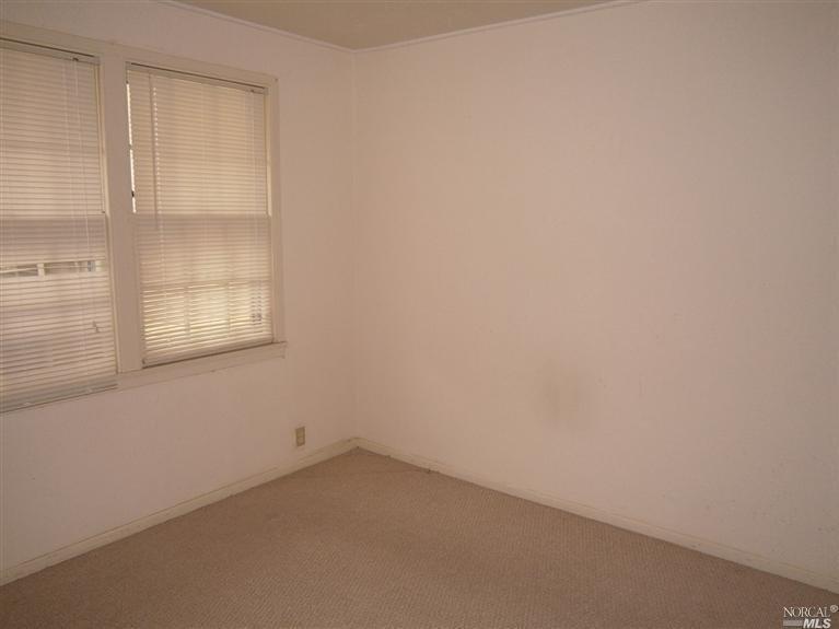 35 Rodgers St, Vallejo, CA 94590 photo 7