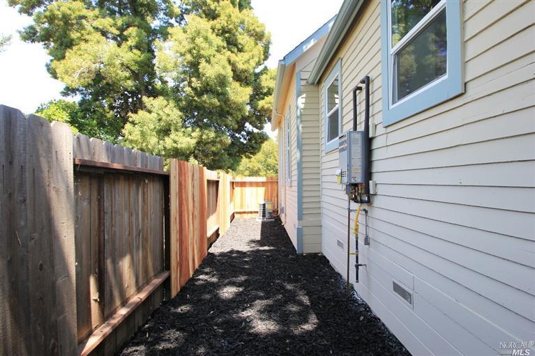 555 Riverside Dr, Napa, CA 94559 photo 23