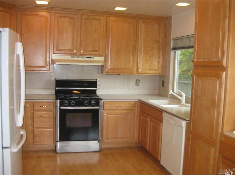 622 S Ely Blvd S, Petaluma, CA 94954 photo 5