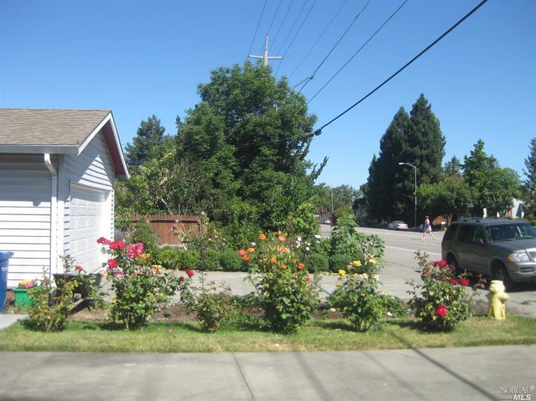 622 S Ely Blvd S, Petaluma, CA 94954 photo 4