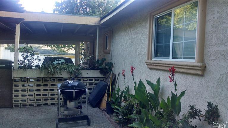 646 University St, Healdsburg, CA 95448 photo 14